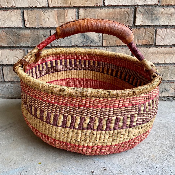 Vintage Other - Vintage Large Woven Sisal Market Basket